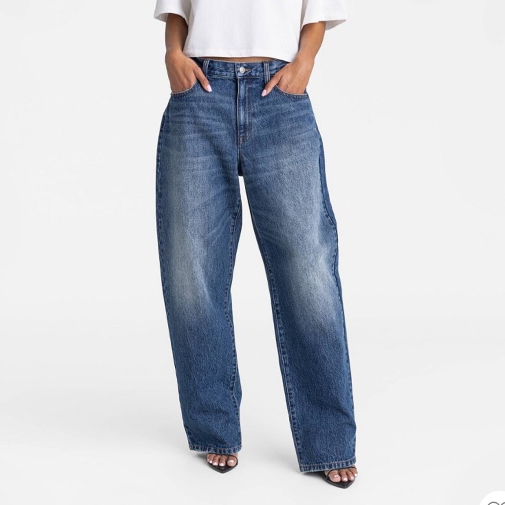 KBB by KAHLANA Women's Mid-Rise Wide
Leg 'The Kahlana Jean' - Dark Wash 6 NWT